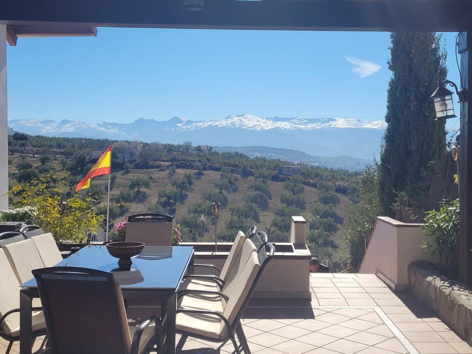 Villa Alfaguara-Holiday Home Granada & Sierra Nevada Exterior photo